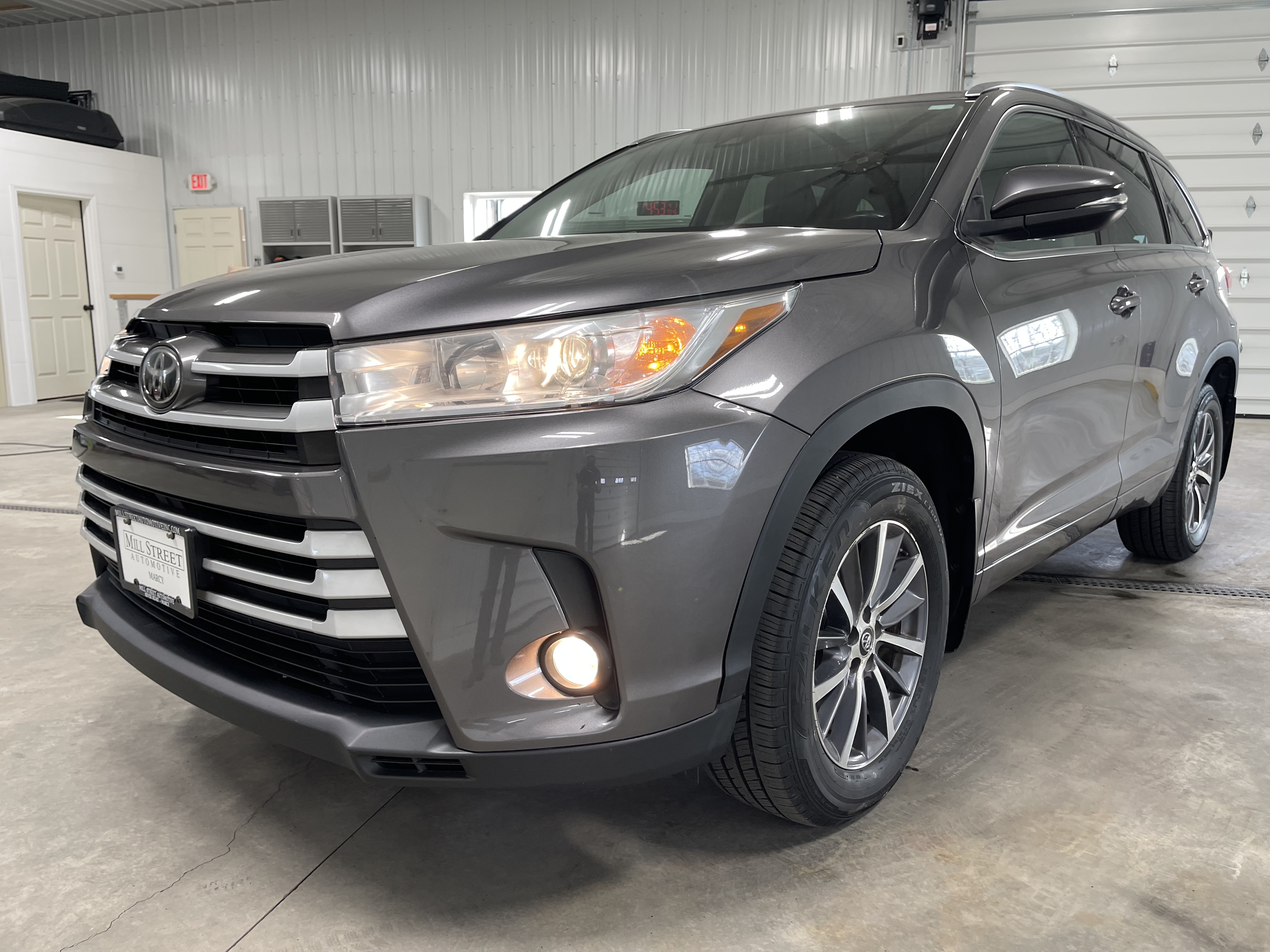 2017 Toyota Highlander XLE 4x4 V6's photo