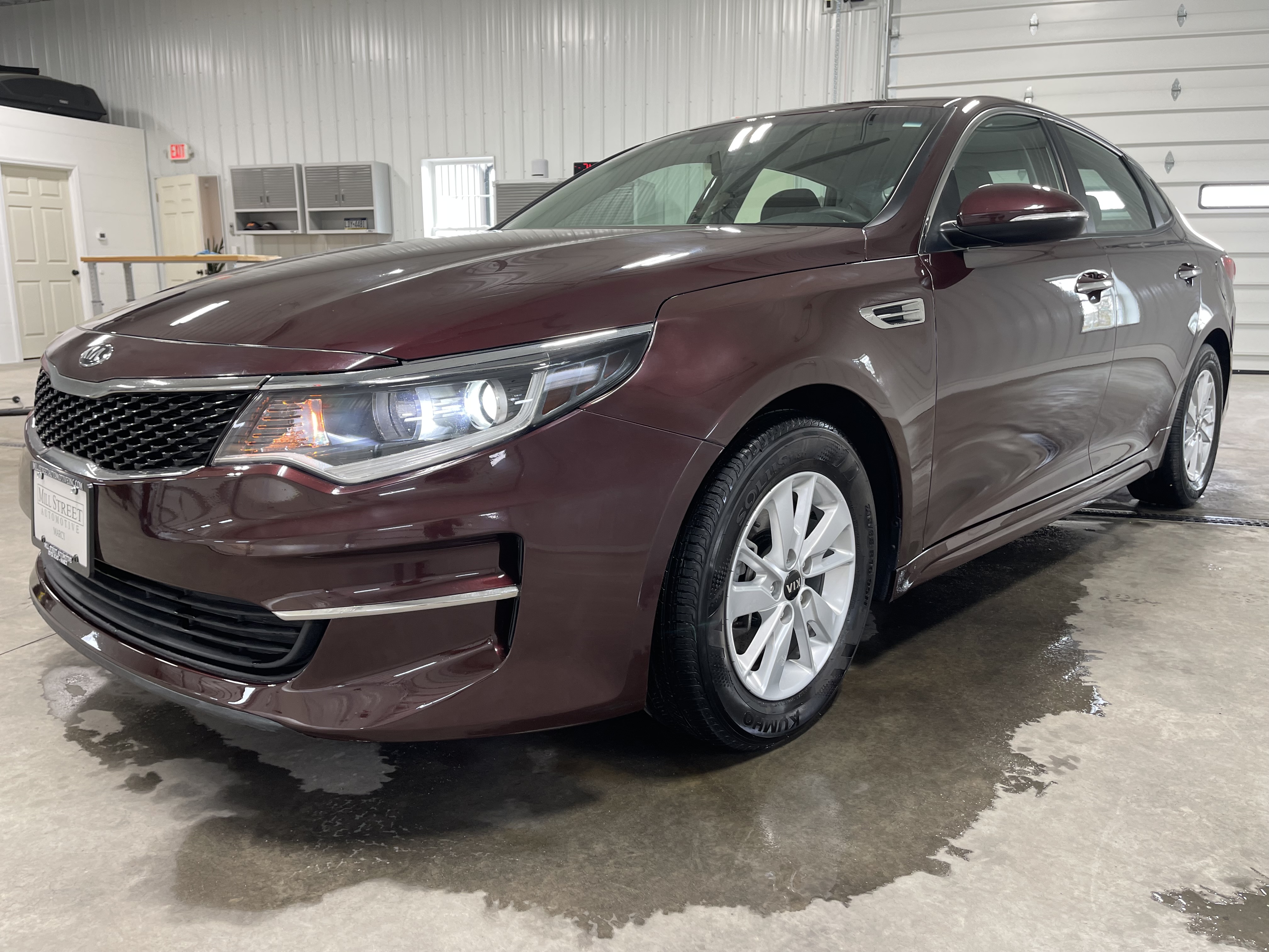 2018 Kia Optima LX