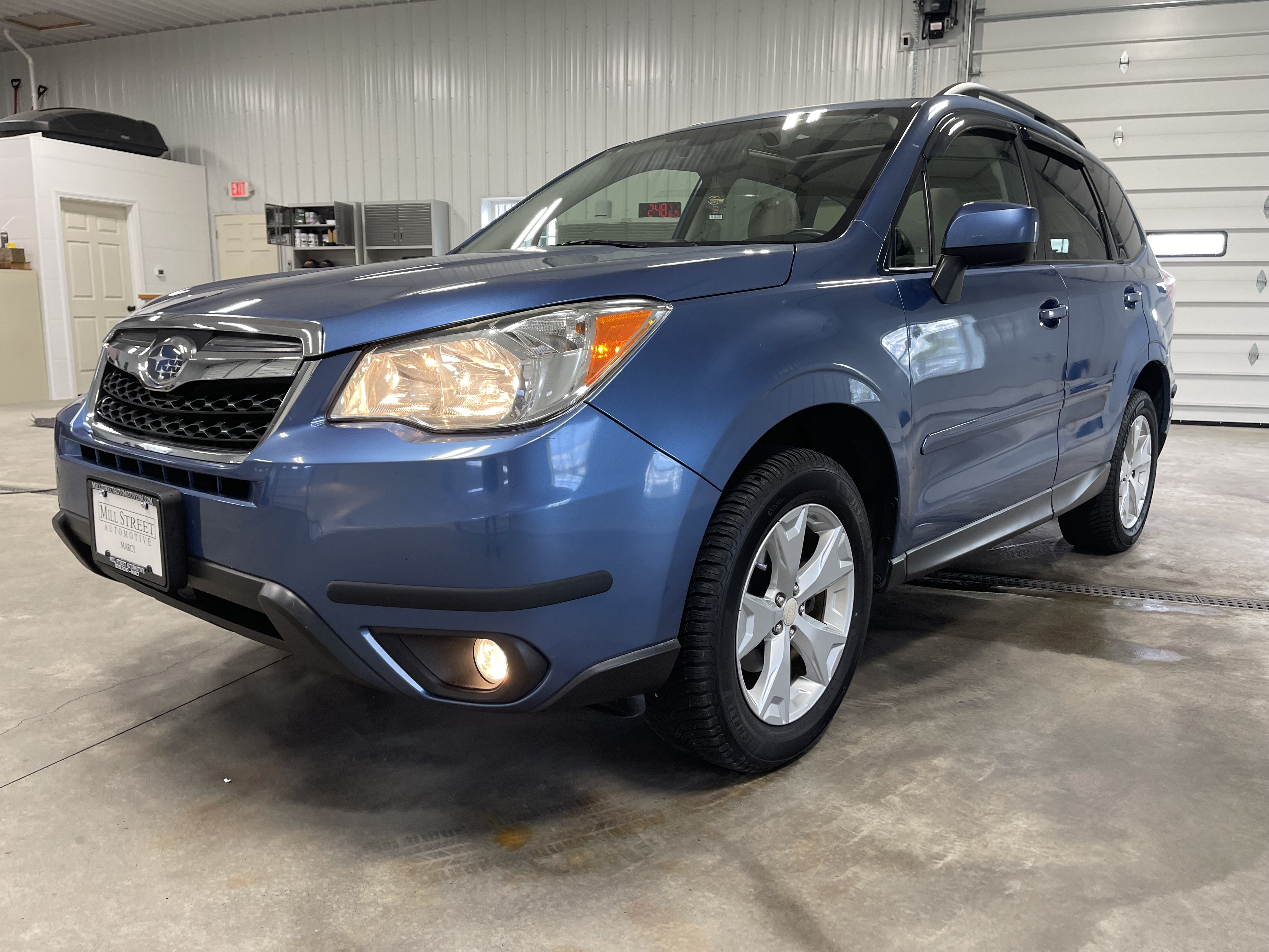 2016 Subaru Forester i Premium