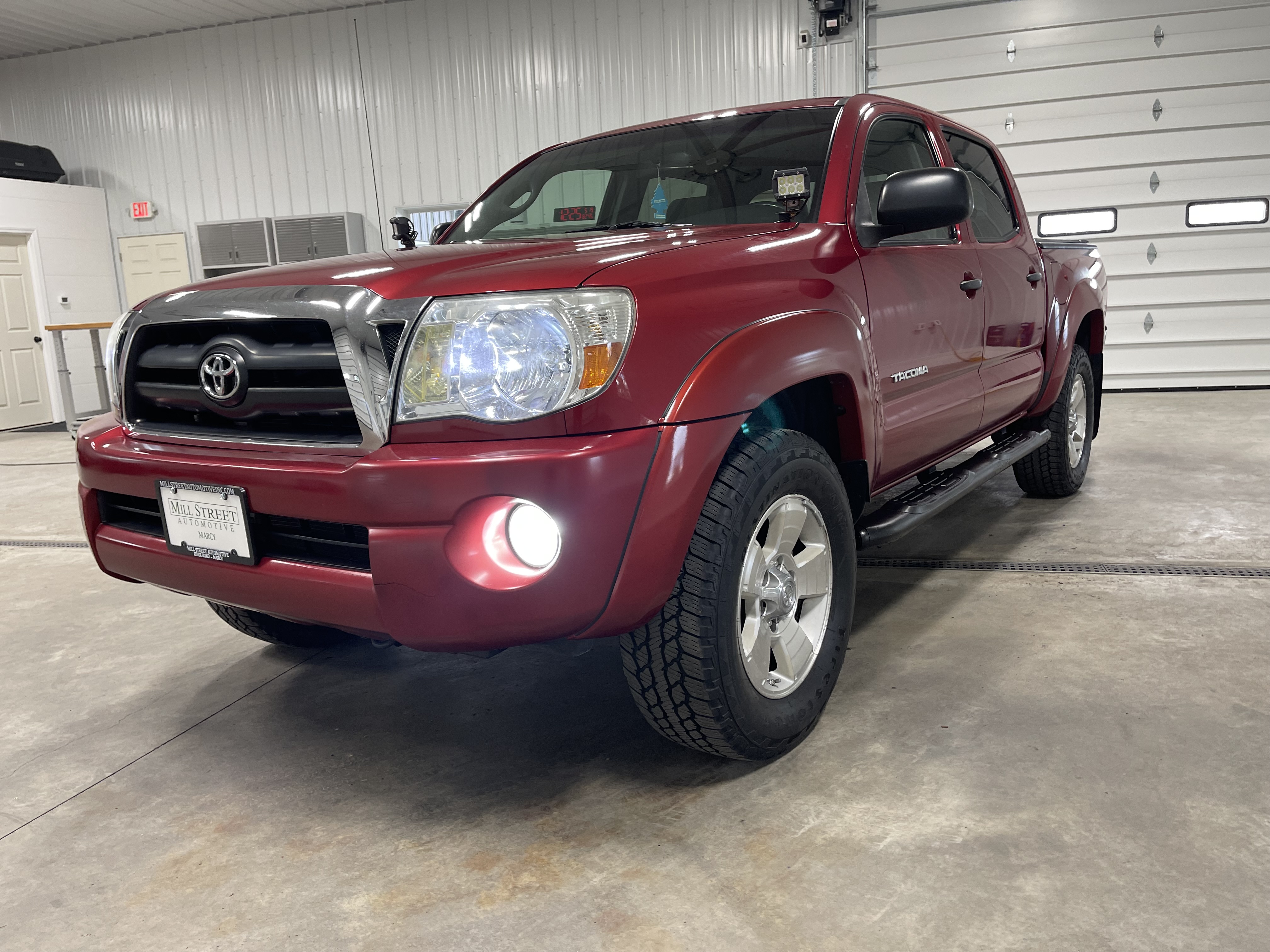 2007 Toyota Tacoma 4x4 Doublecab V6 5AT's photo