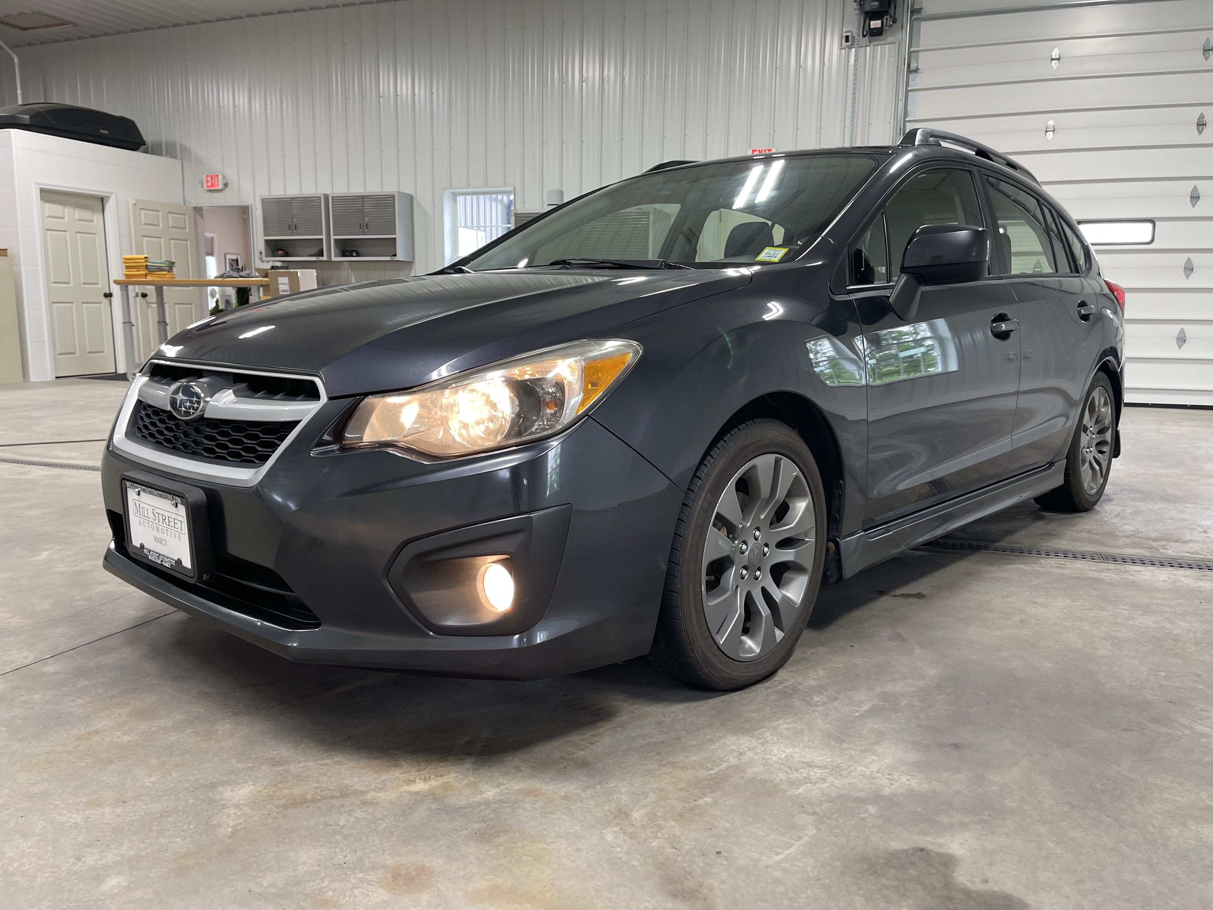 2013 Subaru Impreza 2.0I Sport Limited Auto (PZEV)'s photo